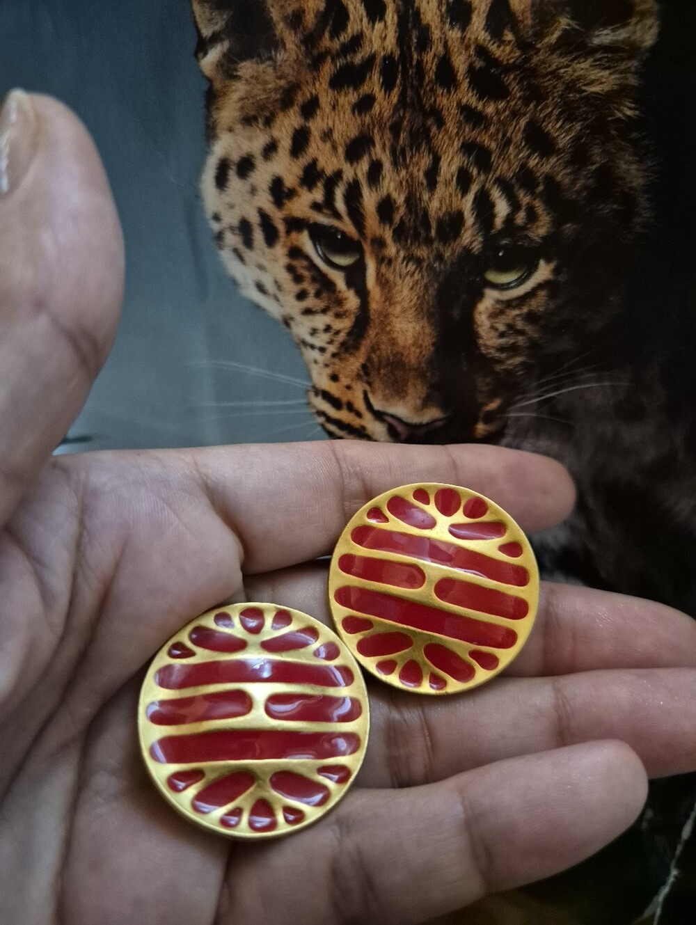 Vintage Red Gold Matte Round Enamel Earrings